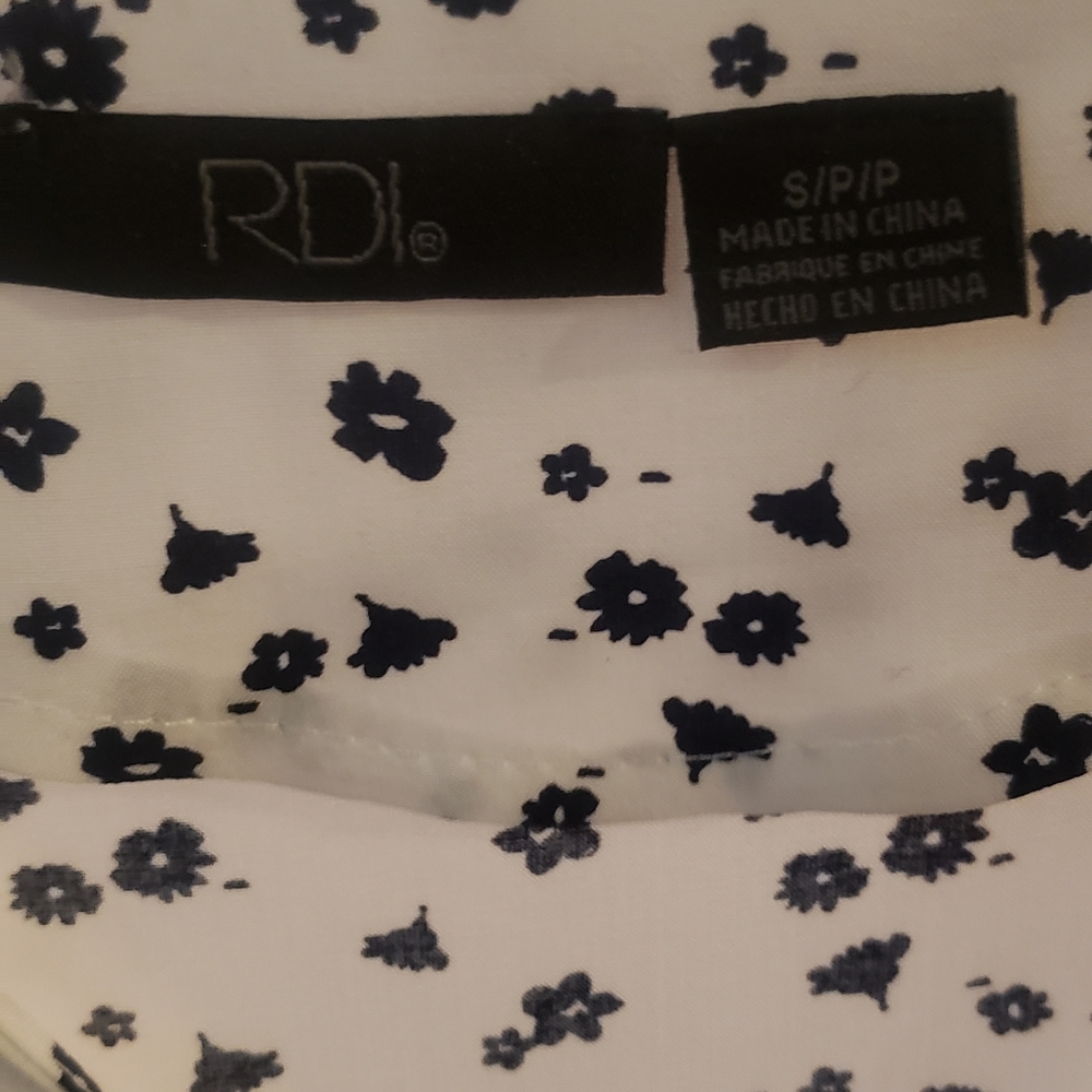 Dress by RDI, small - Picture 2 of 2